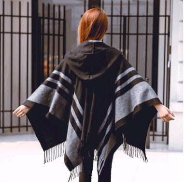 Alpine Elegance Hooded Cloak - Embrace the Warmth, Adventure in Style